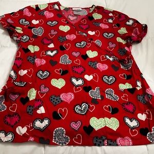 Scrubstar women LARGE Red and Pink Heart Patterned Scrub Top nurse